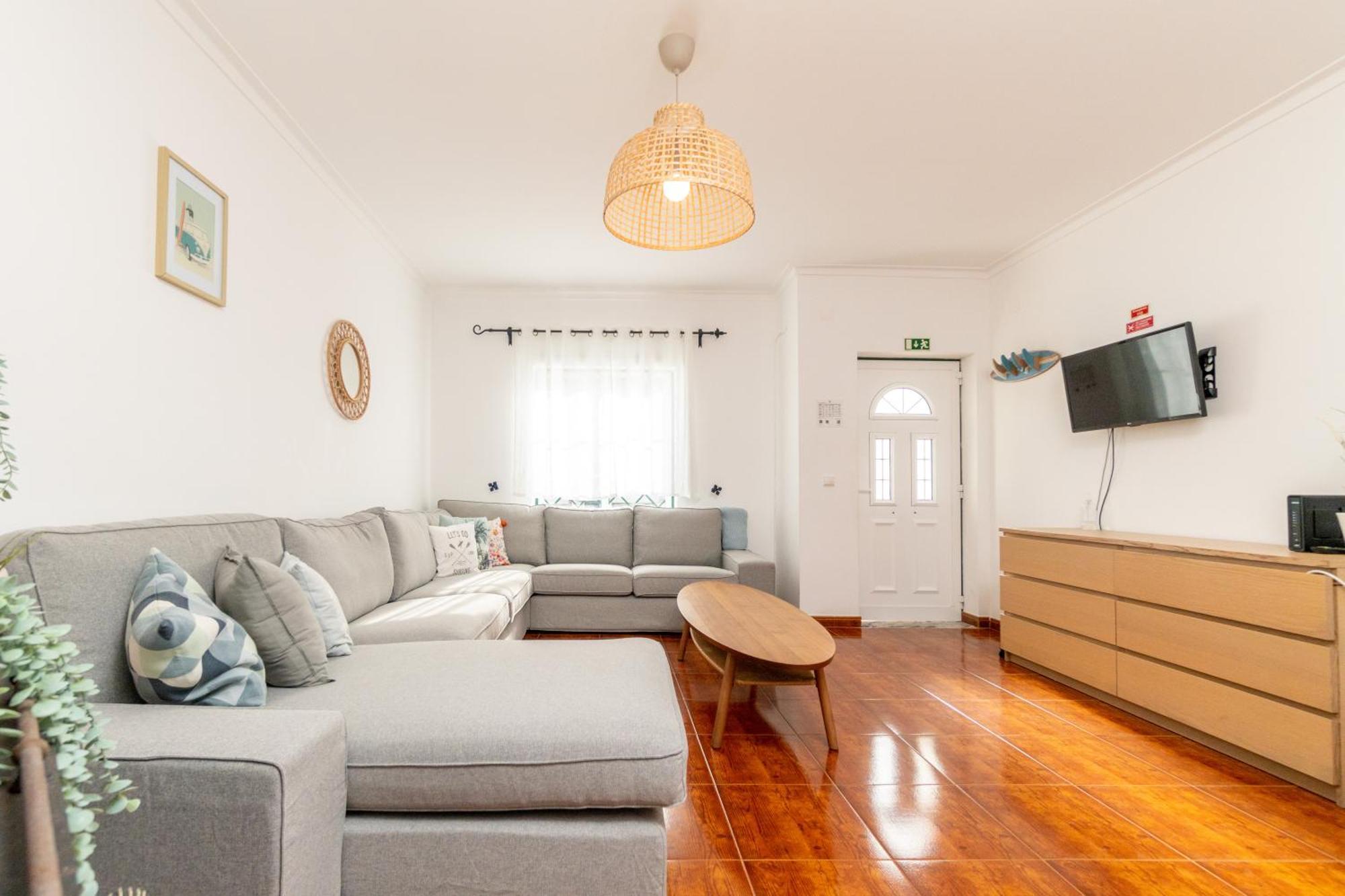 Baleal Happiness Surf House Villa Ferrel  Eksteriør bilde
