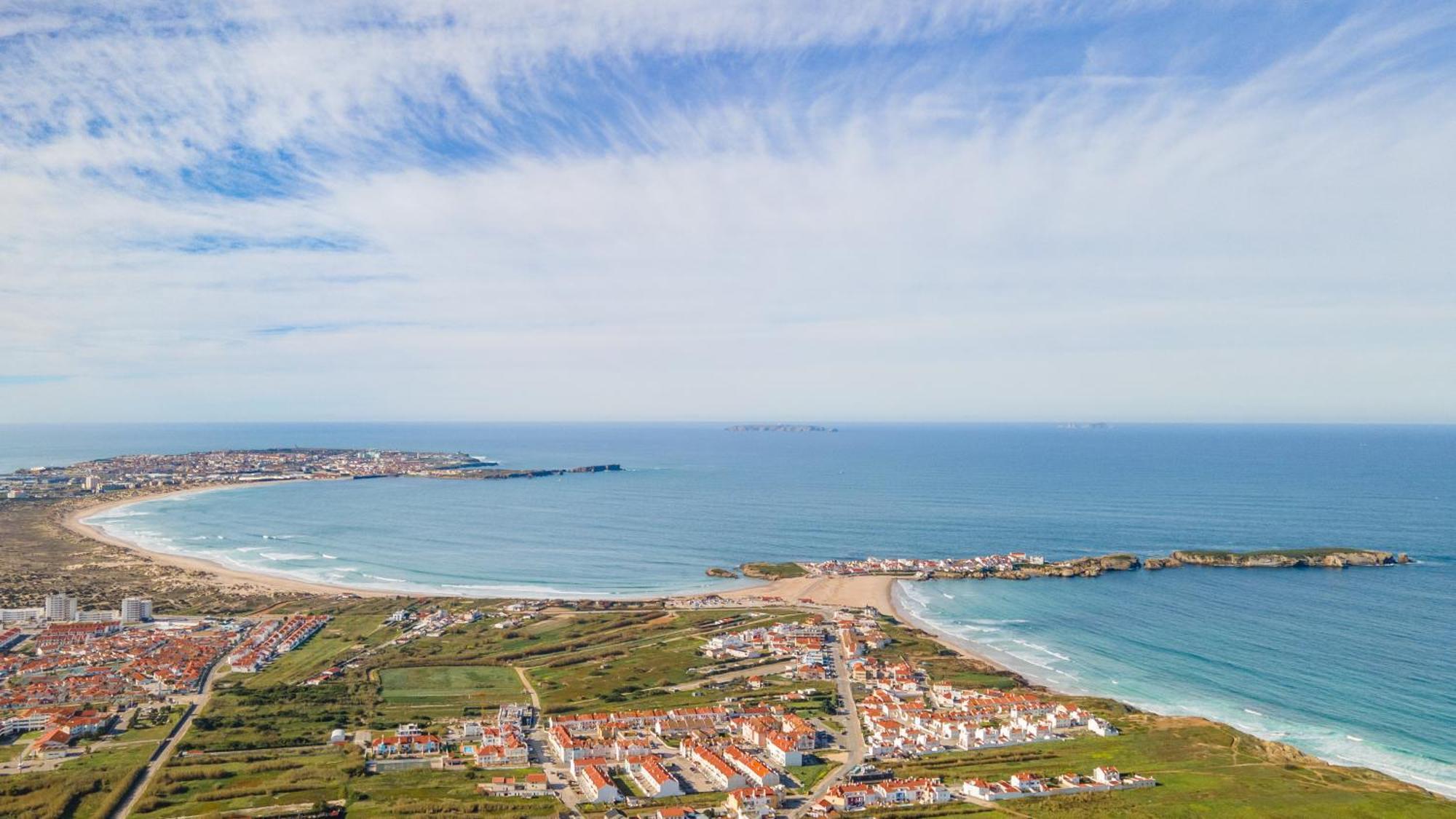 Baleal Happiness Surf House Villa Ferrel  Eksteriør bilde